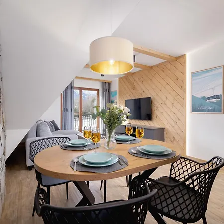 Tatry Design With Balcony דירה *